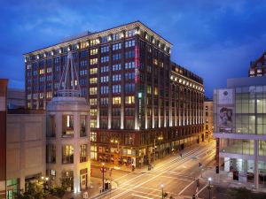 Embassy Suites by Hilton St. Louis Downtown