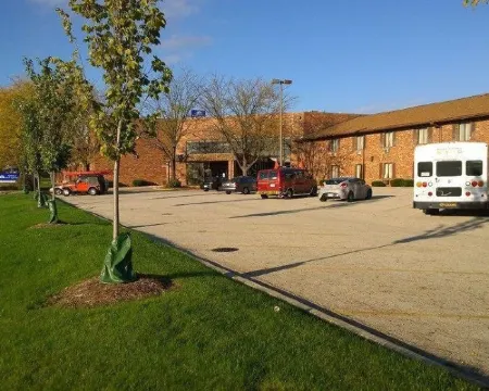 Clarion Pointe Bloomington-Normal Near I-55 and University Hotels in Normal