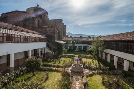 Hotel Monasterio San Pedro