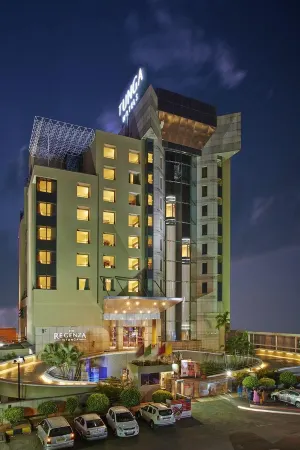 The Regale by Tunga Отели рядом с достопримечательностью «Jogeshwari Caves»