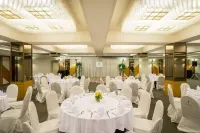 Bangkok Palace Hotel