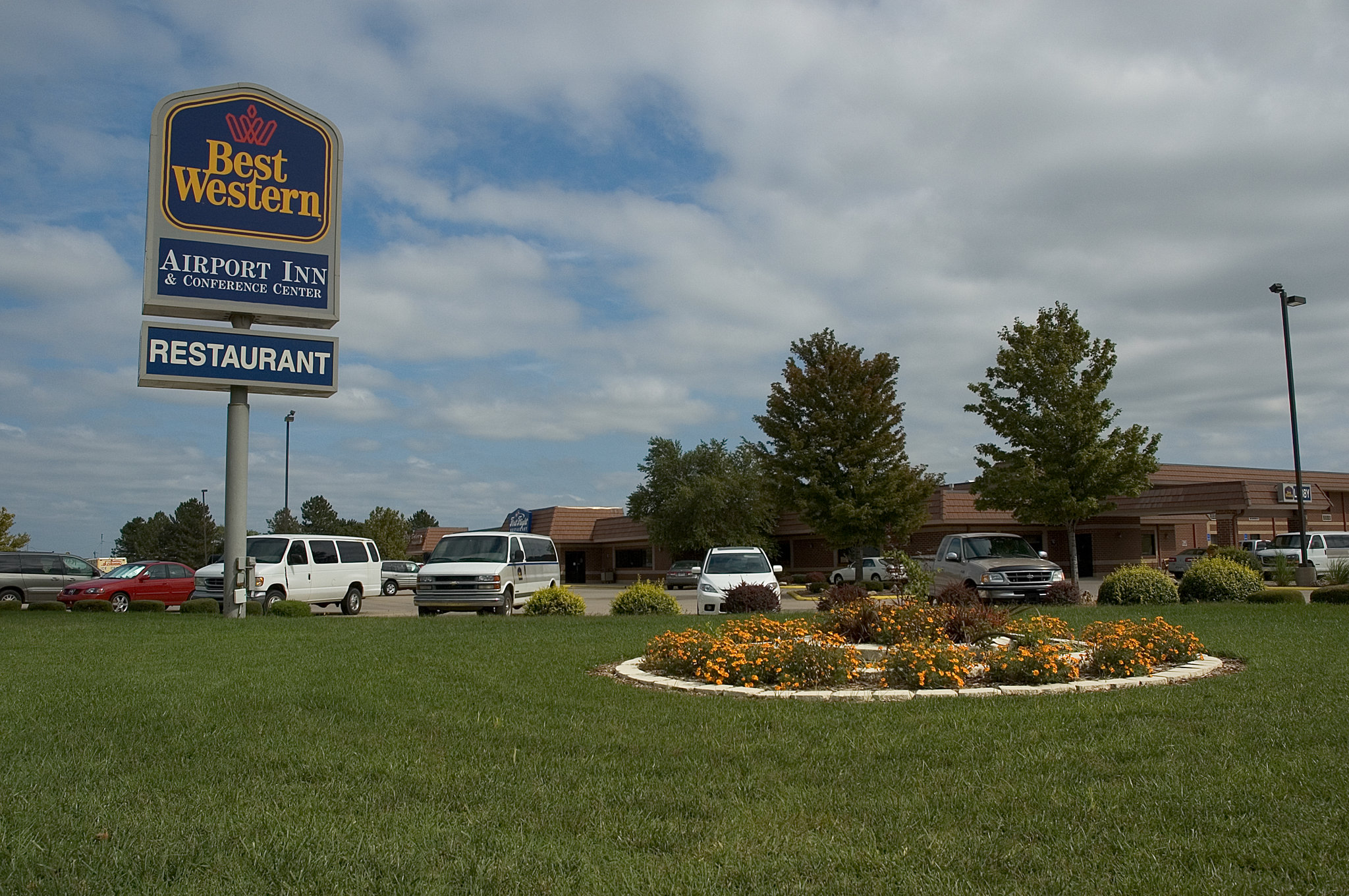 Red Roof Inn & Conference Center Wichita Airport