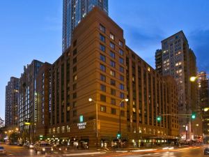 Embassy Suites Chicago - Downtown River North