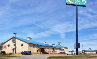 Quality Inn & Suites Wichita Falls I-44