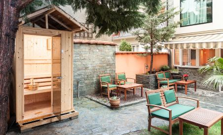 Modern Inn Boutique Hotel Skopje - Housity