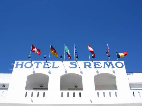 Hotel San Remo-Martinsicuro Updated 2022 Room Price-Reviews & Deals |  Trip.com