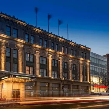 歌劇院飯店 阿波羅劇院附近的飯店