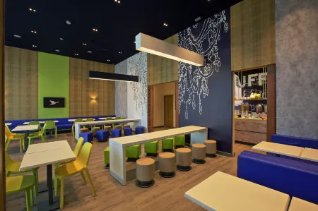 Holiday Inn Express Gurugram Sector 50