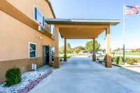 Quality Inn Hotels in Adams County
