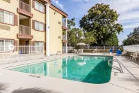 Comfort Suites Red Bluff Near I-5 Hotel di Red Bluff