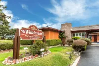 Clarion Collection Wilkie's Inn Pacific Grove - Monterey Hotels in Pacific Grove