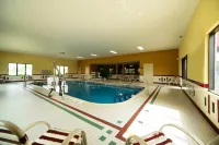 Baymont by Wyndham Marion - Swimmingpools