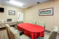 Comfort Suites Keeneland Hotels in Versailles