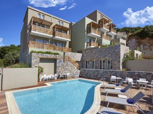 Mystery Skiathos Luxury Residence