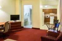Econo Lodge Chesapeake Route 13 and I-464 Hotels in Chesapeake