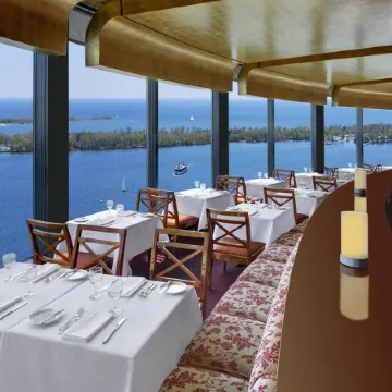 The Westin Harbour Castle, Toronto