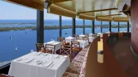 The Westin Harbour Castle, Toronto