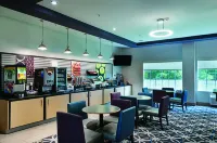 La Quinta Inn & Suites by Wyndham Houma Hotel a Bayou Cane
