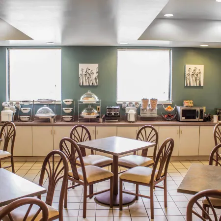 Clarion Pointe Wake Forest – Raleigh North