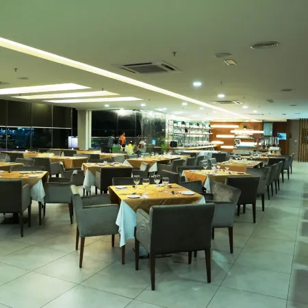 Hotel Sfera