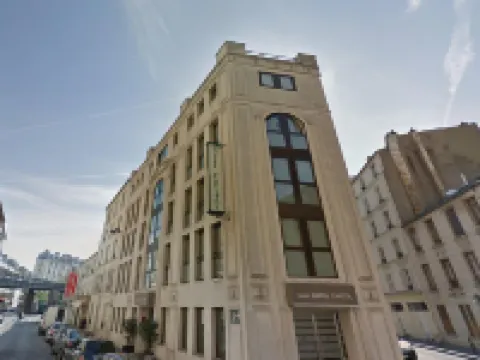 Hotel Eiffel Capitol Hotels near Military School