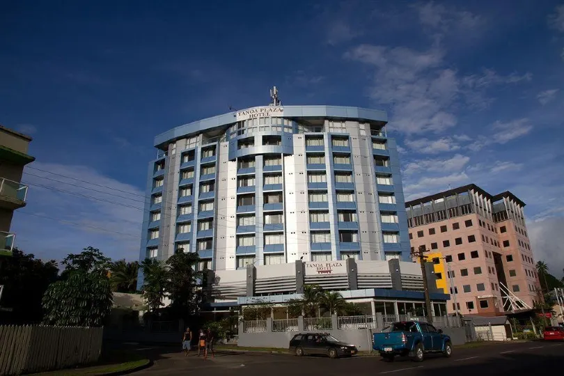 塔努阿廣場酒店