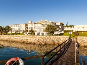 Saldanha Bay Hotel