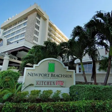 The Sunny Miami Sunny Isles Beach, Curio Collection by Hilton