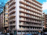 NH Barcelona les Corts Hotels near Finca Miralles