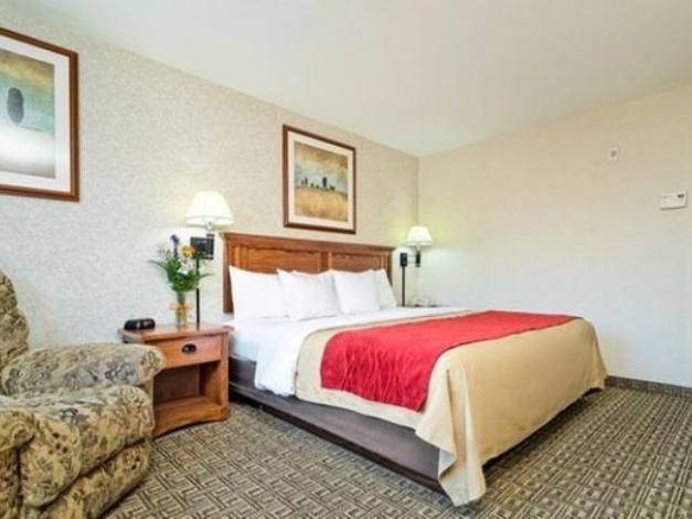 Comfort Inn & Suites Ponca City Near Marland Mansion