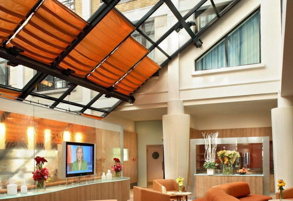 3. Citadine..