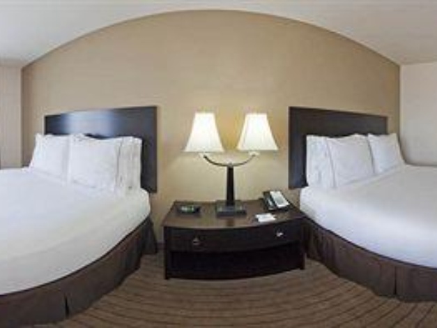 Holiday Inn Express & Suites El Paso Airport, an Ihg Hotel