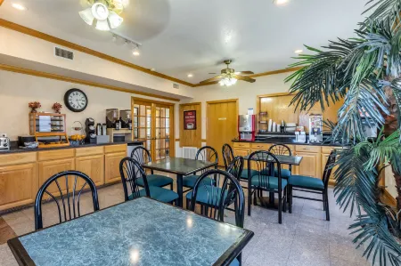 科珀斯克里斯蒂伊克諾旅館套房飯店