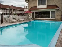 Quality Inn Little Creek Hotels in Virginia Beach