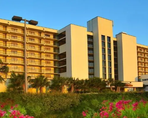Shell Island Resort - All Oceanfront Suites Hotels in Wrightsville Beach