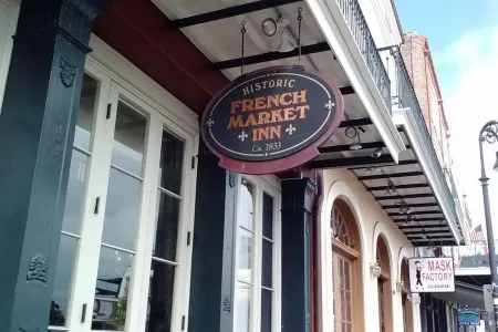 French Market Inn