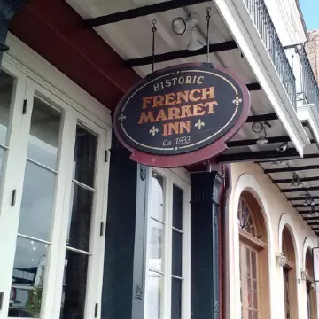 French Market Inn Отели рядом с достопримечательностью «Френчмен-стрит»
