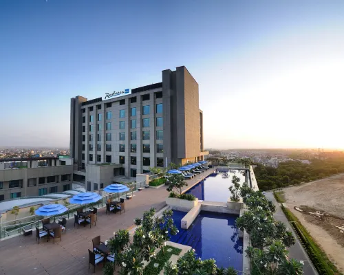 Radisson Hotel New Delhi Paschim Vihar Hotels near Dwarka