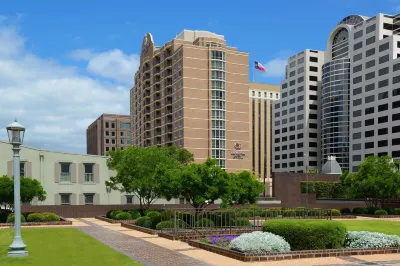 DoubleTree Suites by Hilton Hotel Austin Downtown Capitol 오스틴 호텔