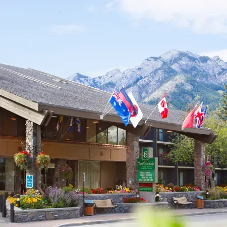 Banff Park Lodge