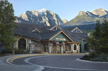 Lake Louise Inn Отели в г. Improvement District No. 9