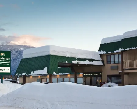 Sandman Hotel Revelstoke Hotels in Revelstoke