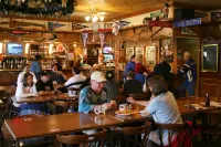 Best Western Gold Rush Inn - bar