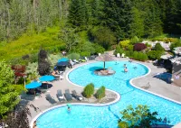 Hilltop Inn - Salmon Arm - Pools