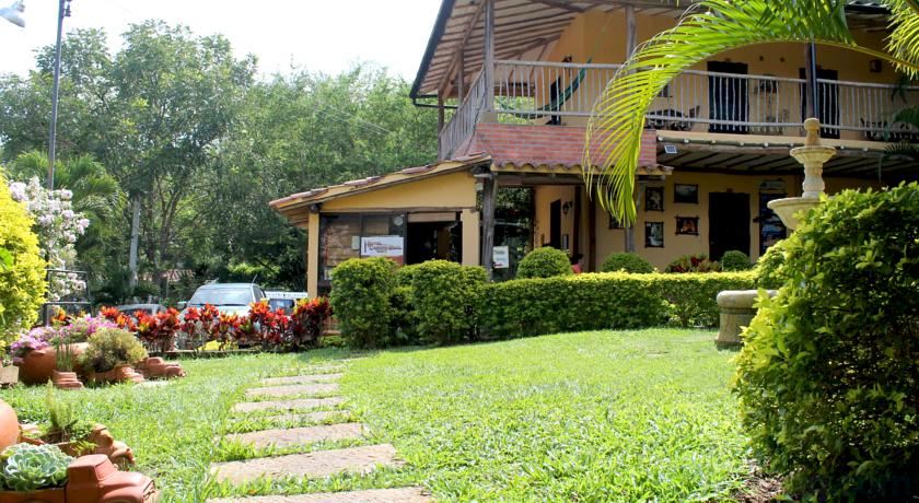 Hotel Campestre Casona del Camino Real