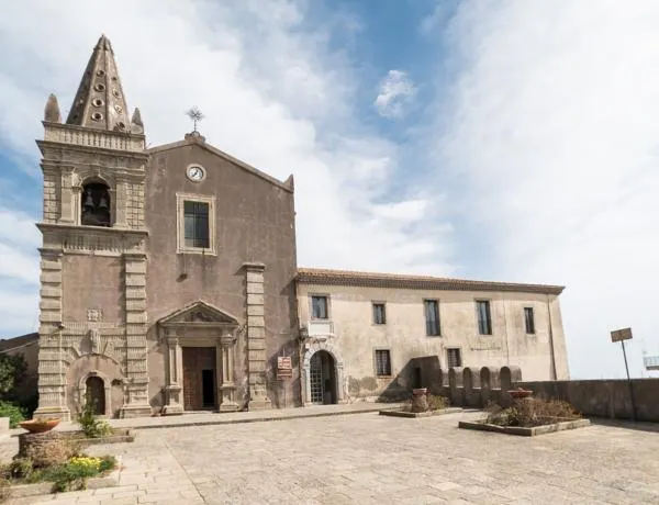 Agriturismo Bellajo - Ville Rustiche Con Piscina - Housity