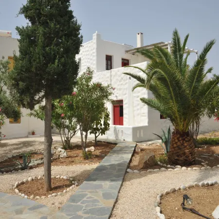 Anezina Village