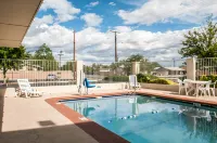 Rodeway Inn