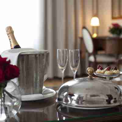 Hotel Moskva Rooms