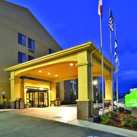 La Quinta Inn & Suites Summersville/New River National Park